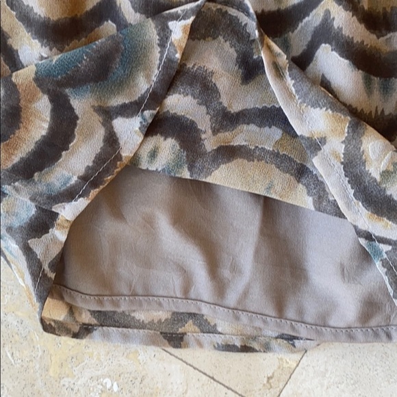 Blu Pepper Elastic silky evening shorts w/ pockets - Picture 10 of 10